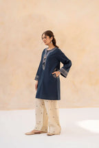 Saphira 2 piece embriodery