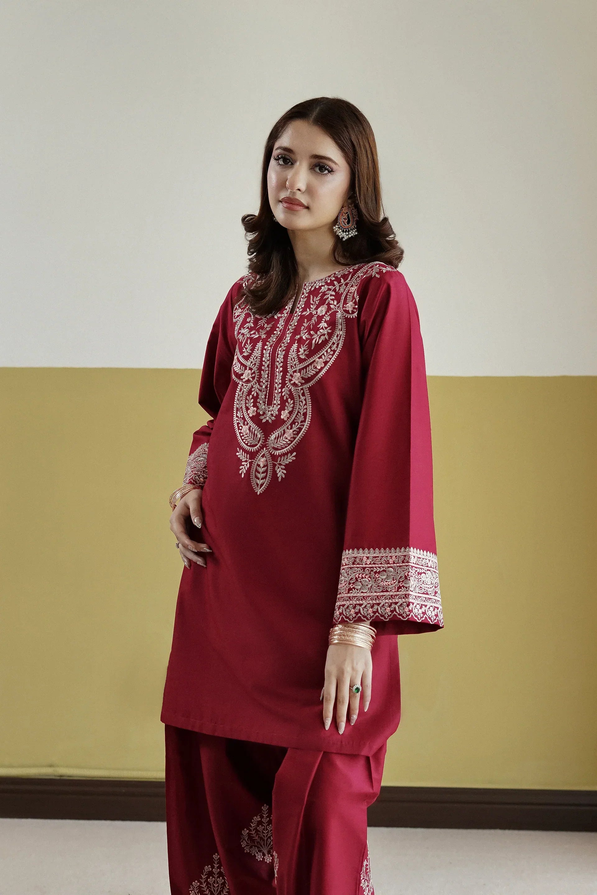 Gulnaar 2pc embroidered