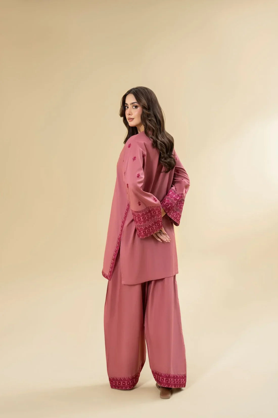 Naaz mahroon 2pc