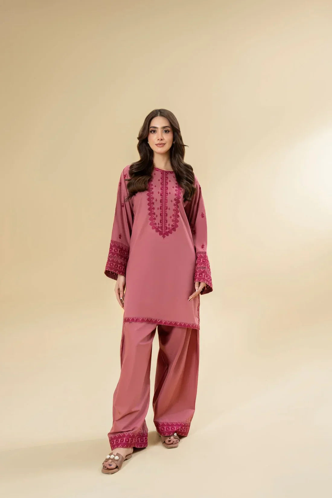 Naaz mahroon 2pc